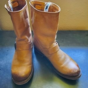 Frye Veronica Shortie 9